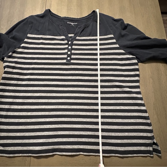 Croft & Barrow woman's 3/4 length sleeve, black/gray with stripe, 2x - Picture 7 of 7